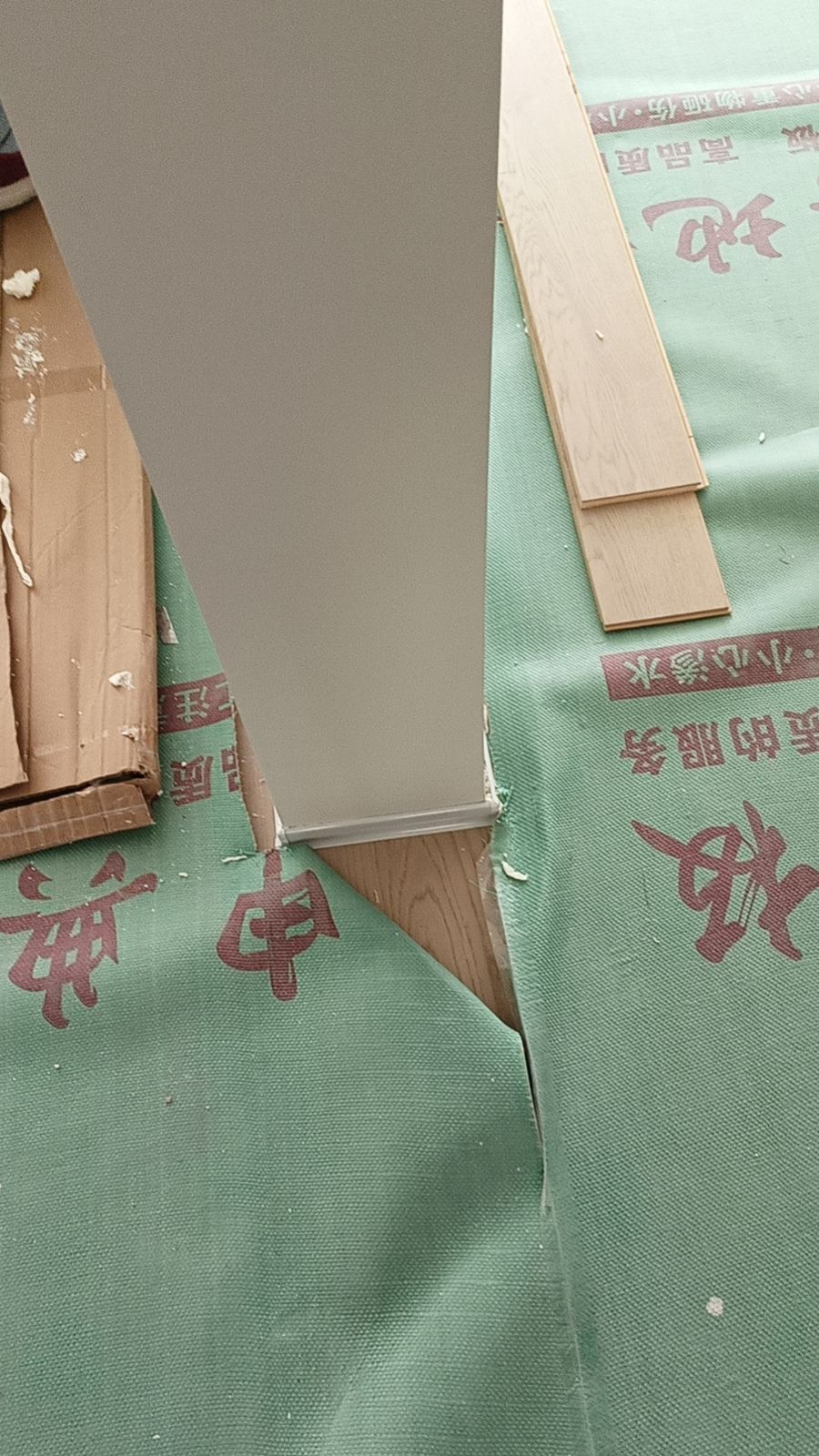 中国江苏省苏州市太仓市悦园**栋-**室对面