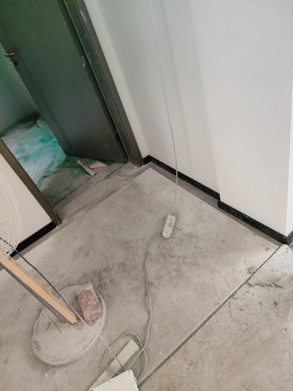 中国江苏省苏州市昆山市鑫湖坊**栋**室