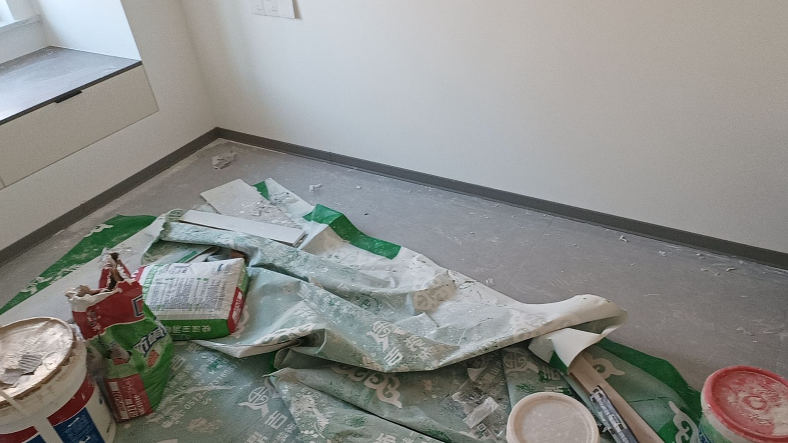 中国江苏省苏州市昆山市融城品园**栋**室