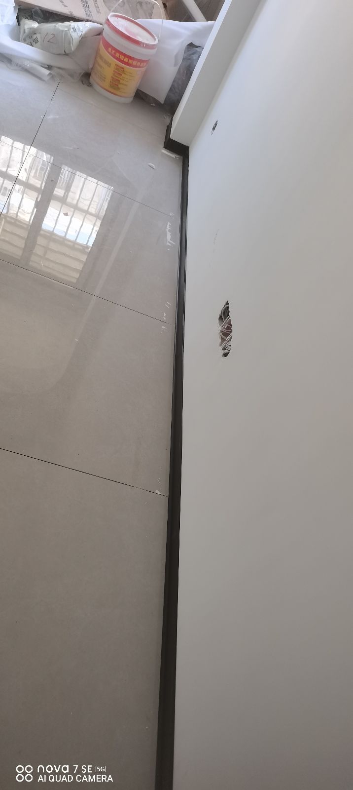 中国江苏省苏州市昆山市春江佳苑**栋**室