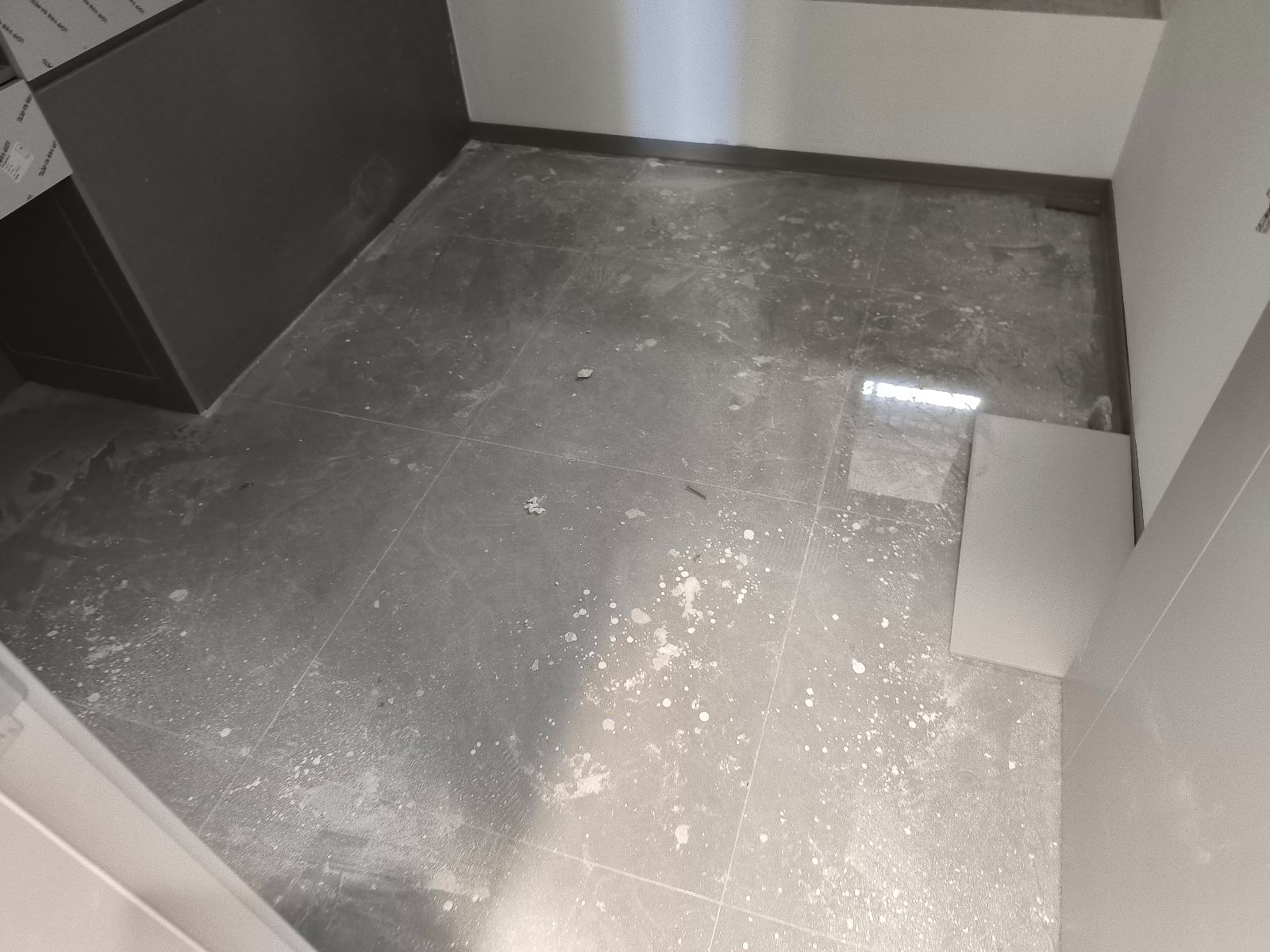 中国江苏省苏州市太仓市春溪集**栋**室