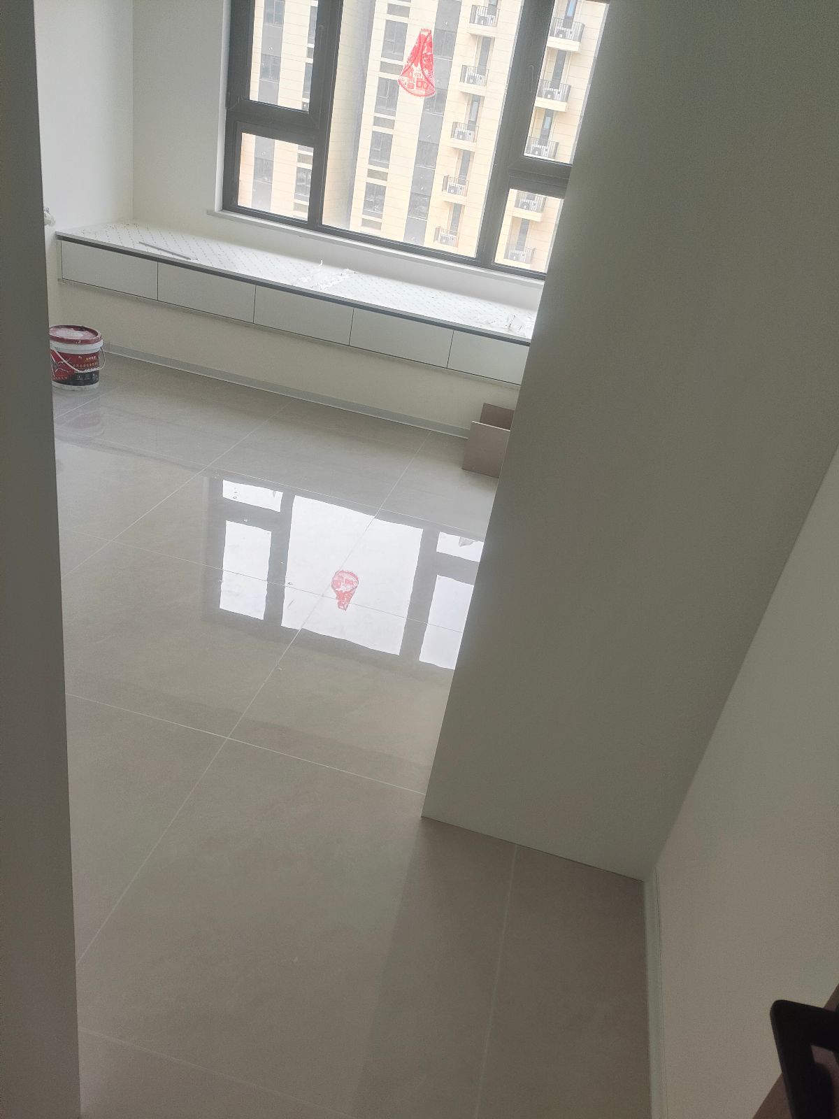 中国江苏省苏州市昆山市蔚蓝璀璨**栋**