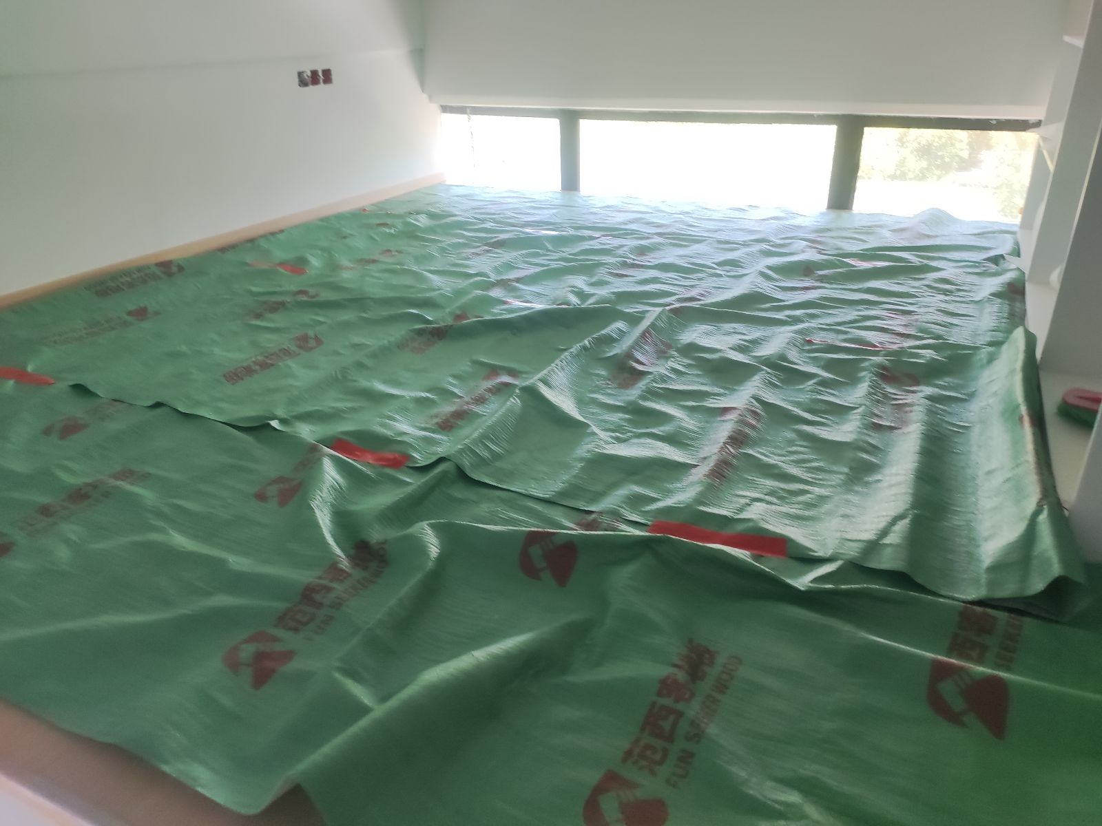 中国江苏省苏州市昆山市花桥双联国际商务中心**栋**