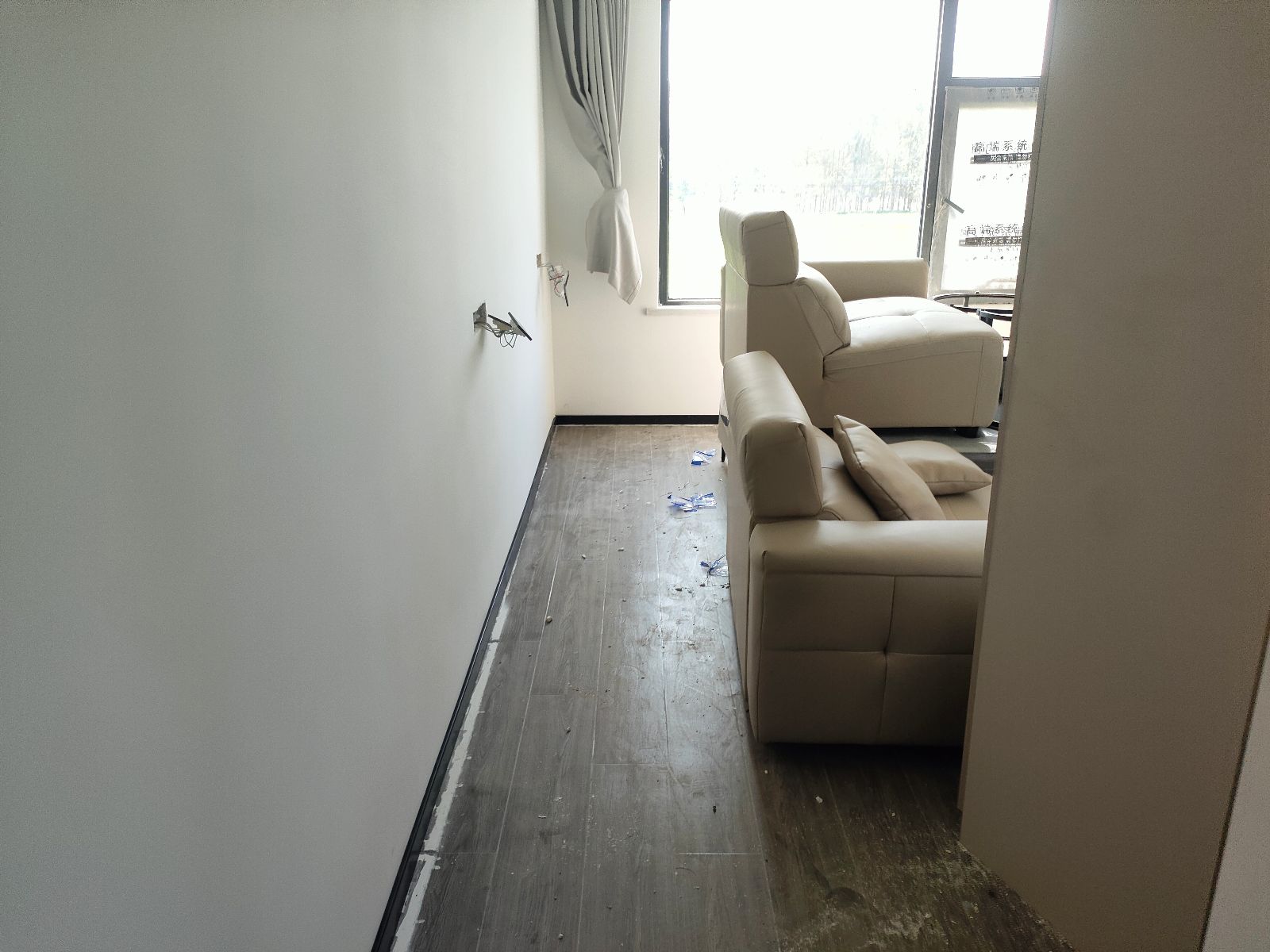 中国江苏省苏州市太仓市庄家桥西南**米