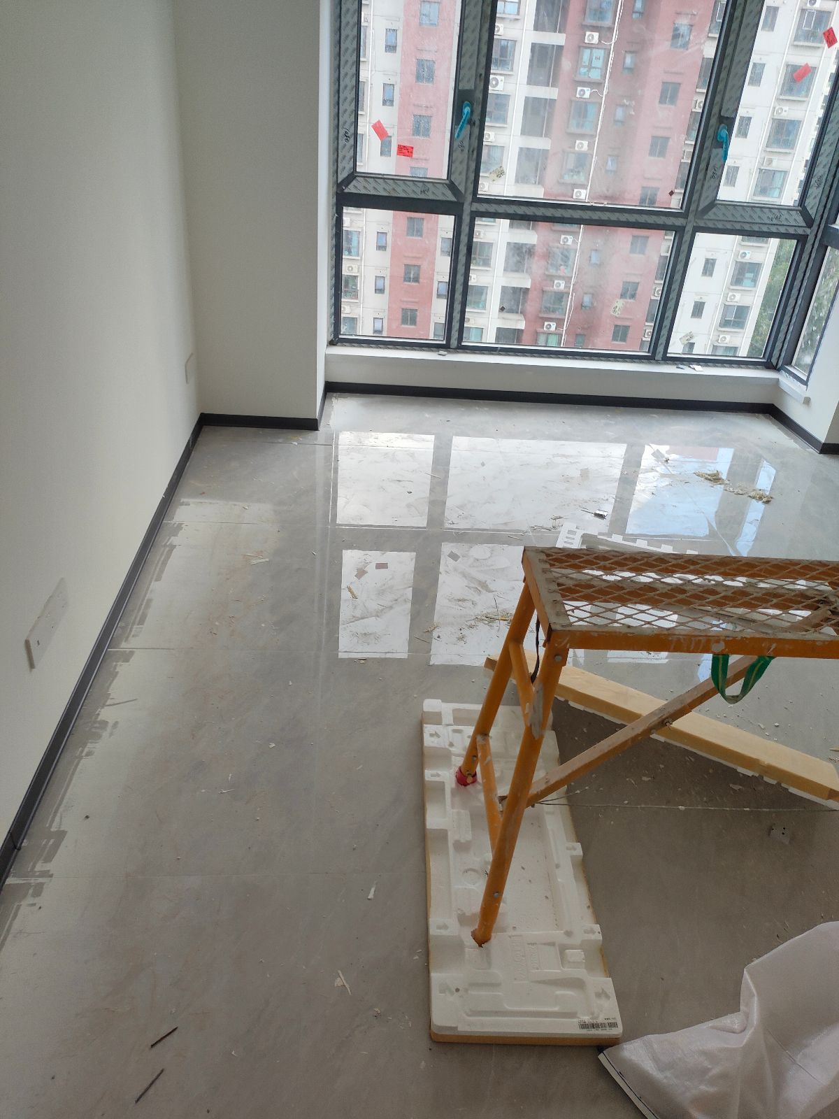 中国上海上海市松江区五洲云景花苑**栋**