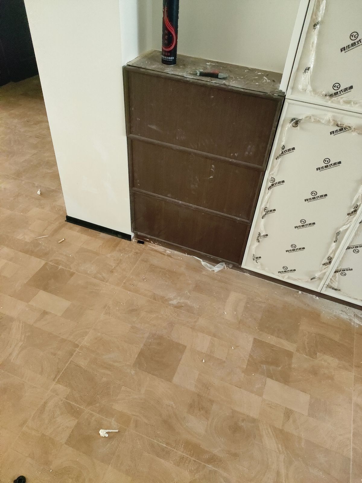 中国江苏省苏州市昆山市左岸尚海湾**栋**