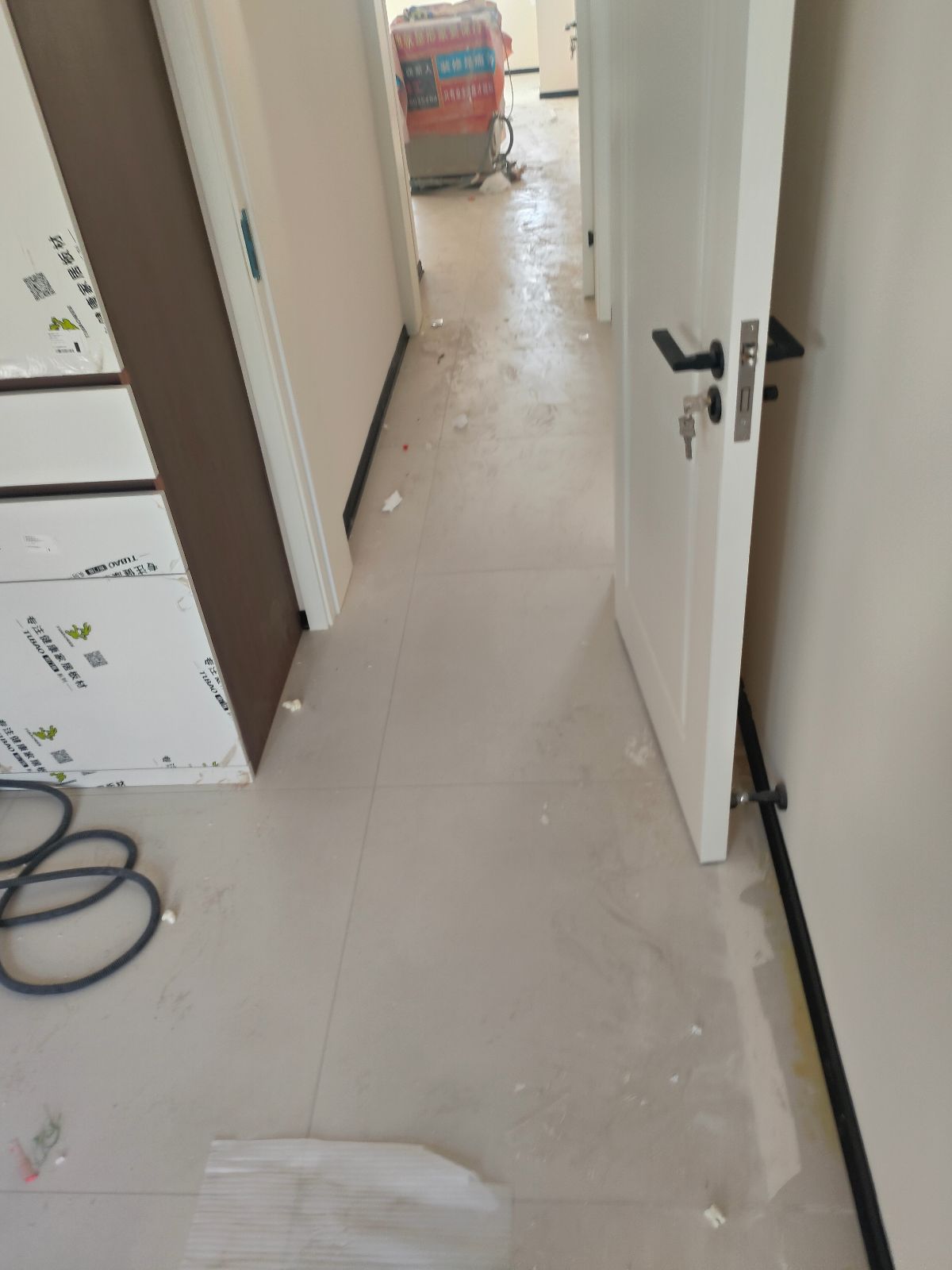 中国江苏省苏州市昆山市丽水湾**栋**