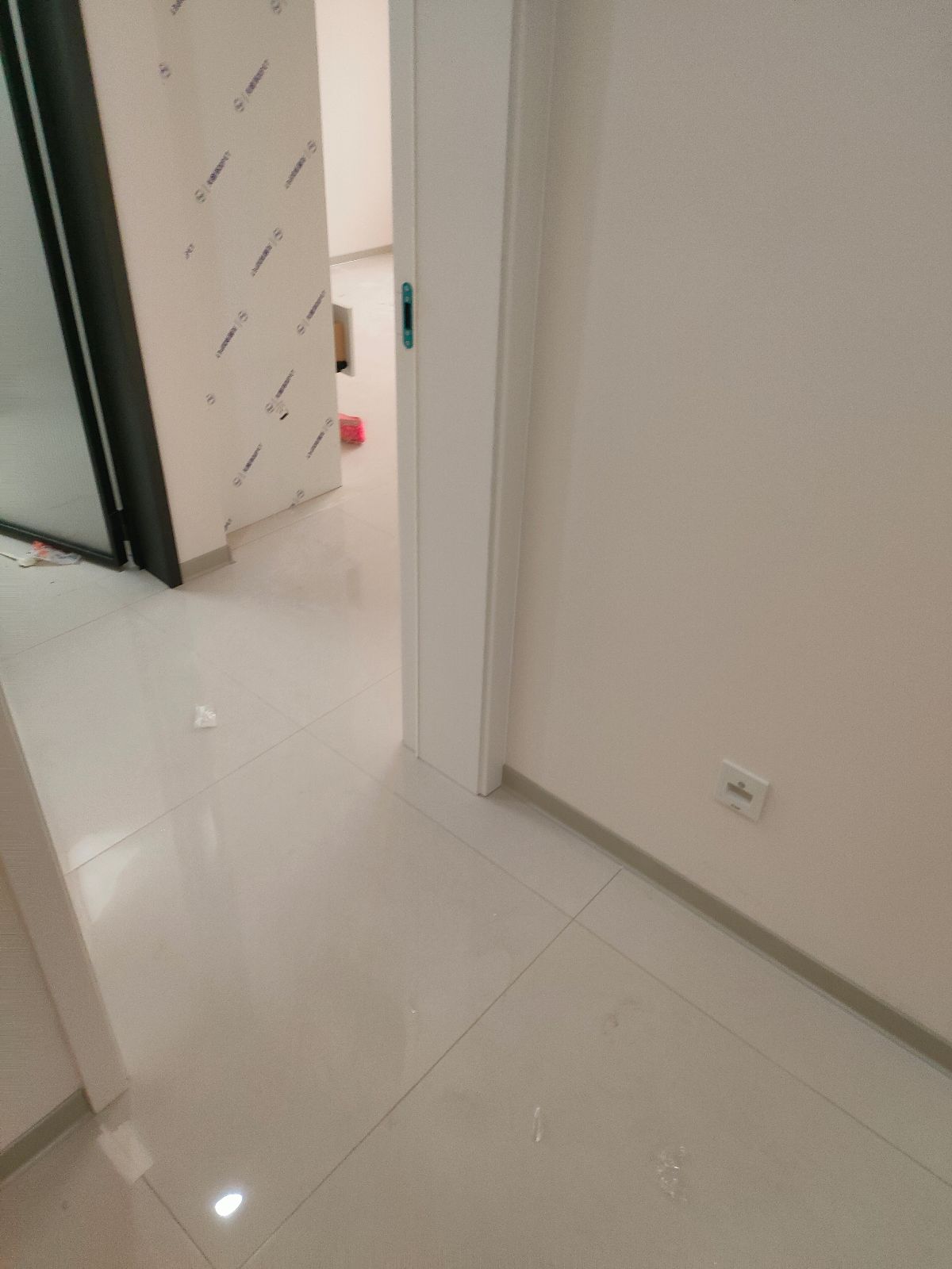 中国江苏省苏州市昆山市千灯观源河畔花园**栋**室