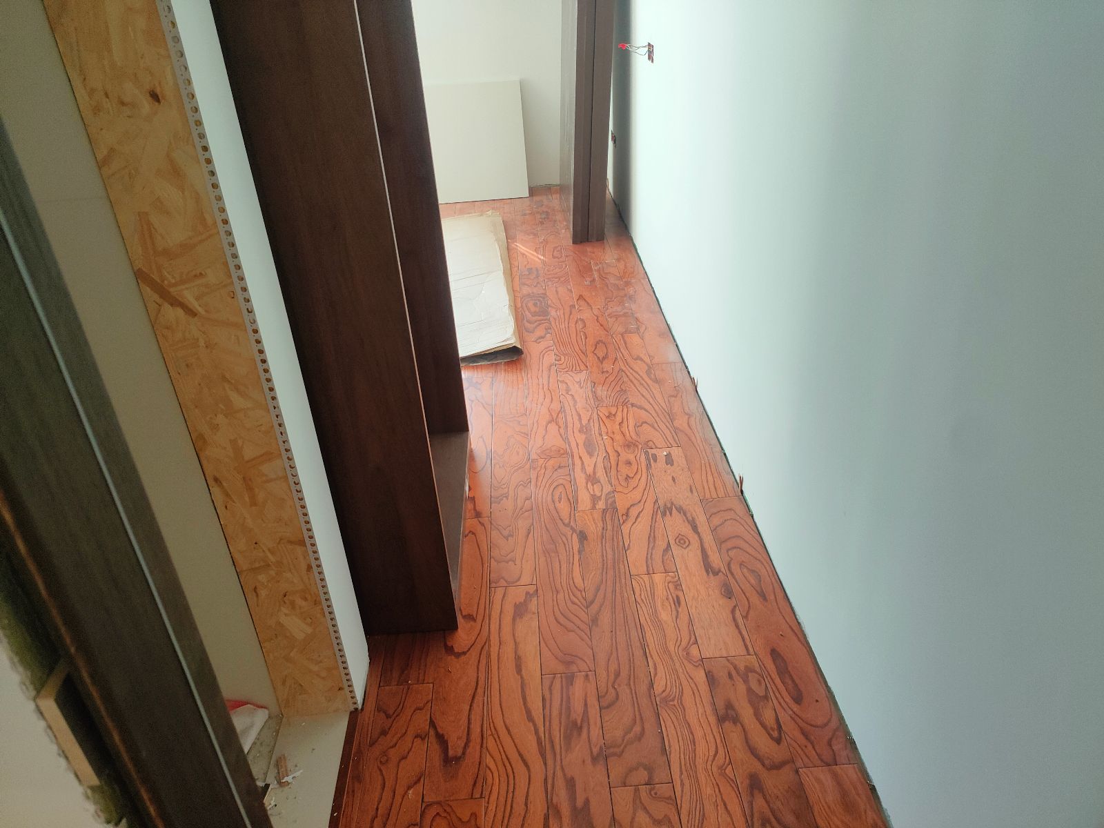 中国江苏省苏州市昆山市时代中央社区**栋**