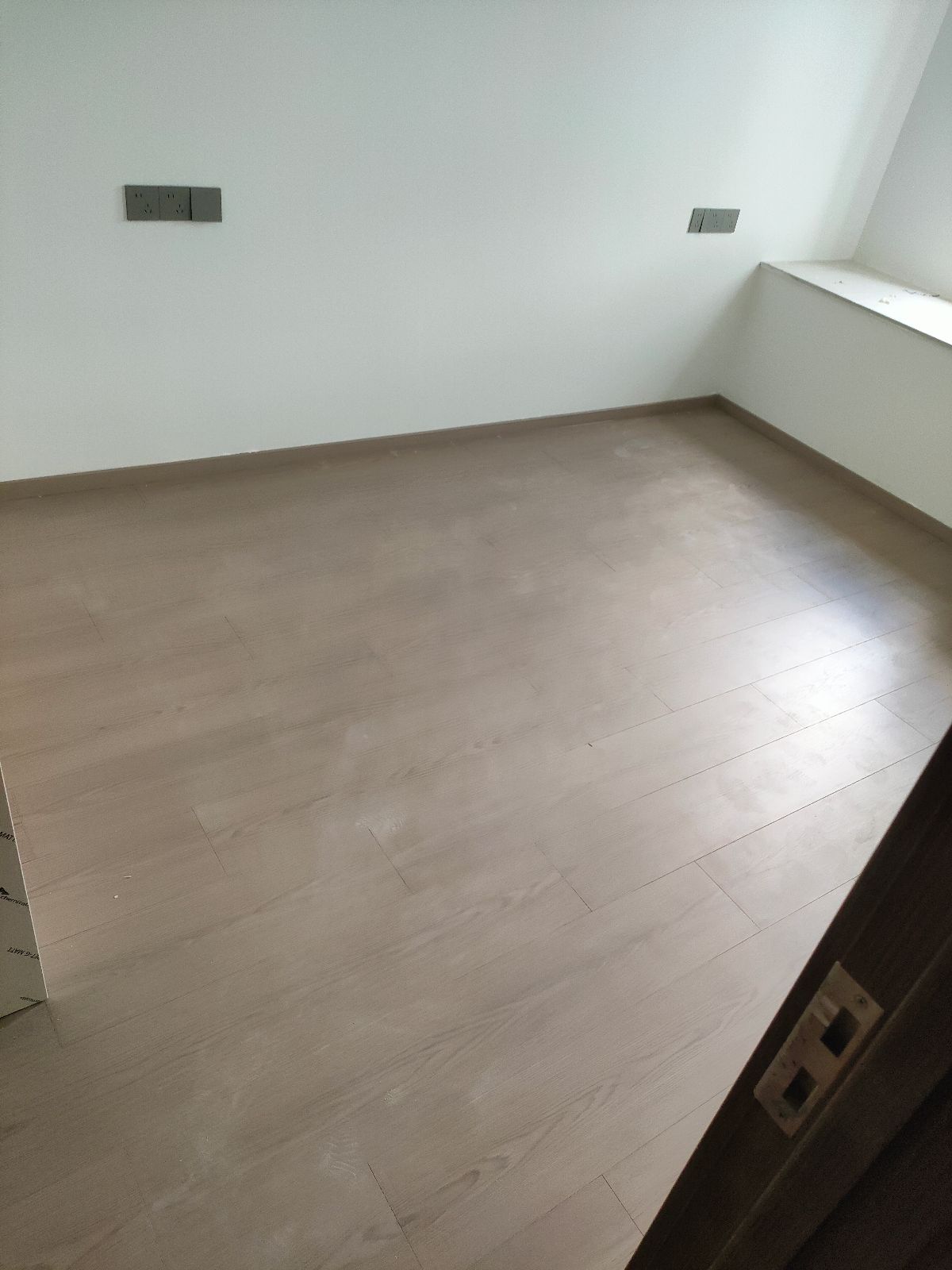 中国江苏省苏州市昆山市千灯碧桂园**栋**室