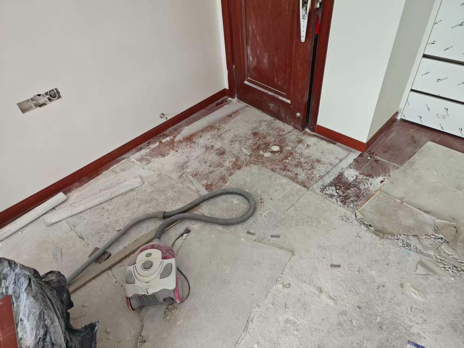 中国江苏省苏州市昆山市昆城中欣广场**栋**