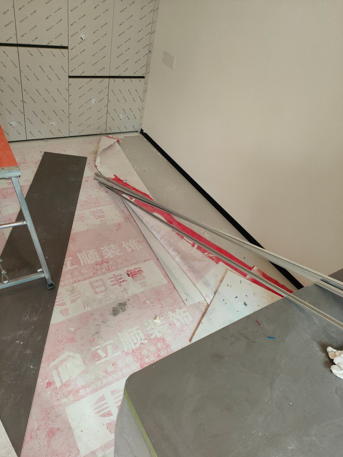 中国江苏省苏州市昆山市张浦凯旋名筑**栋**室