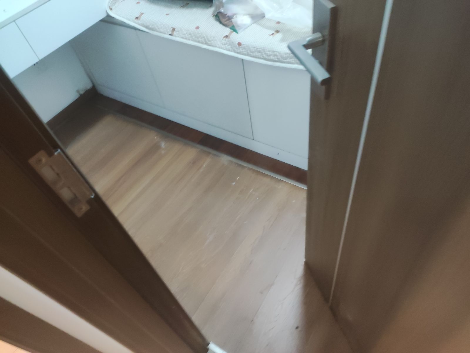 中国江苏省苏州市昆山市保利正荣堂悦花园**栋**室