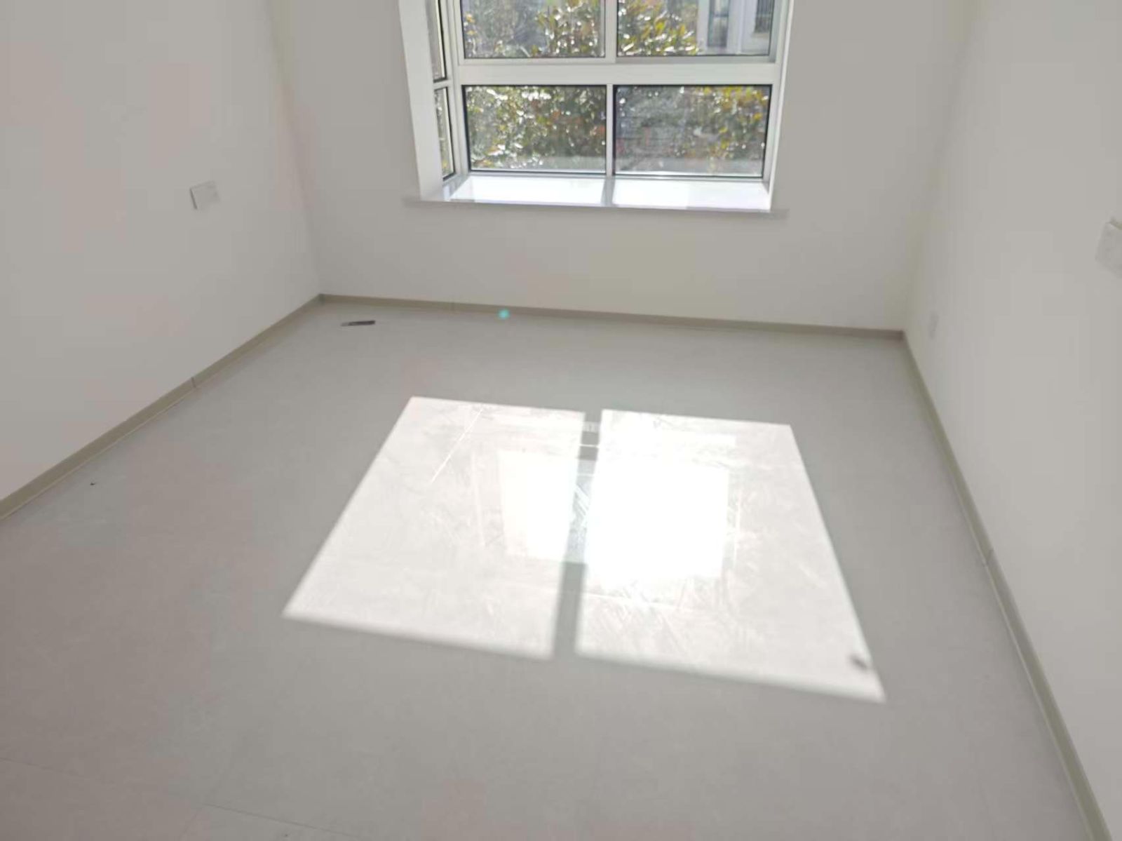 中国江苏省苏州市昆山市夏家园**栋**