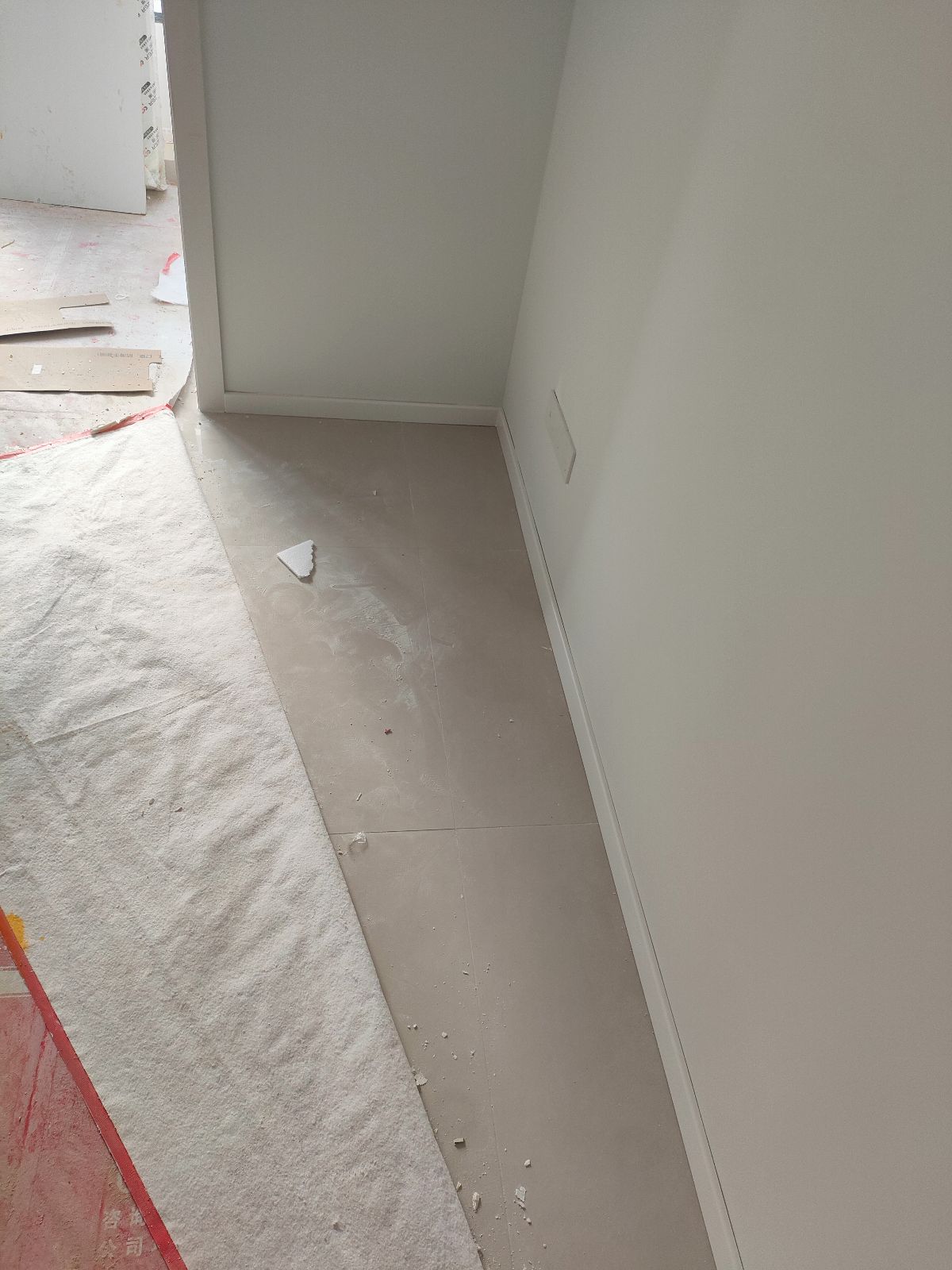 中国江苏省苏州市昆山市东外滩**号楼**