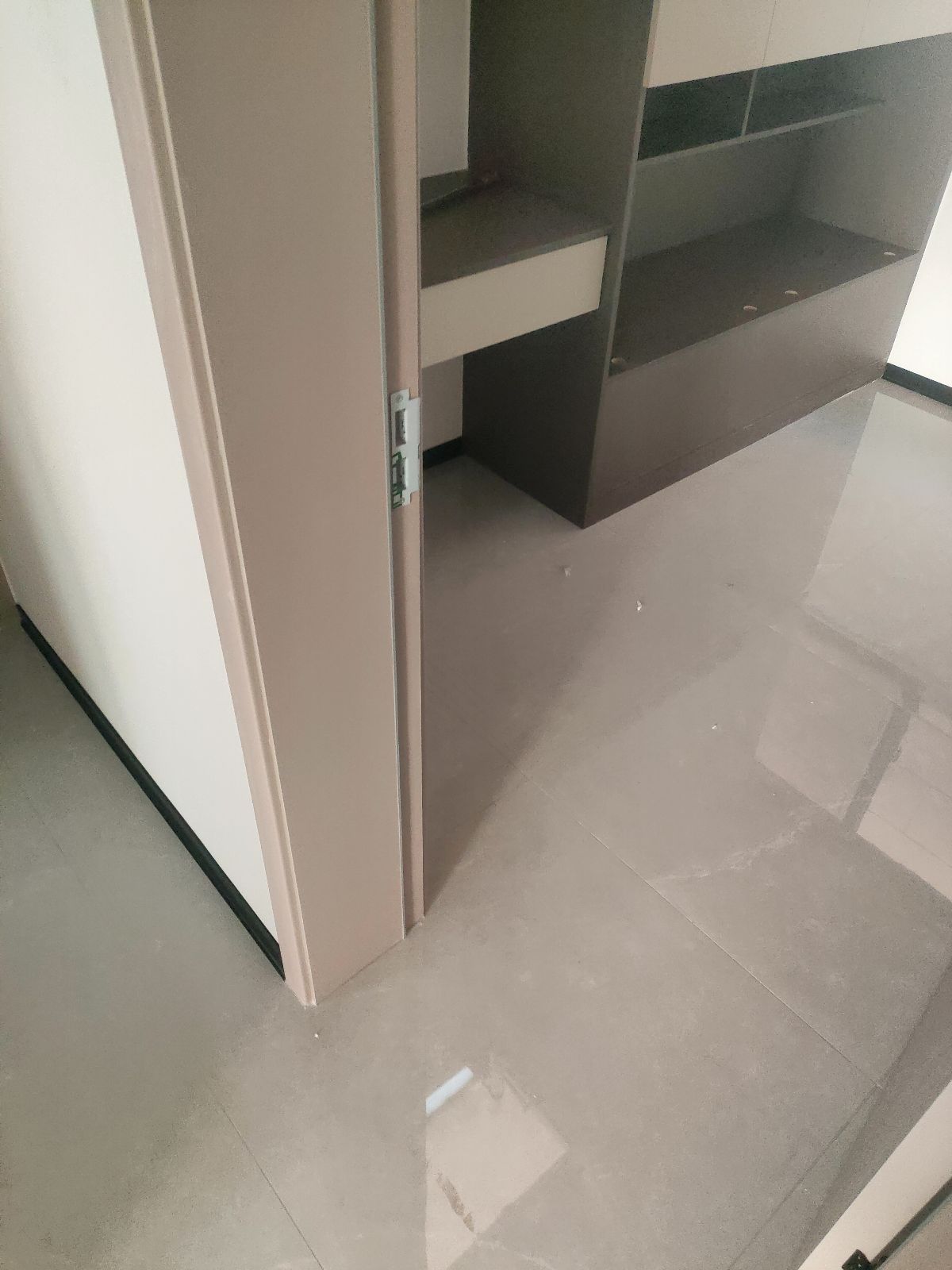 中国江苏省苏州市昆山市张浦森隆满园**栋**室