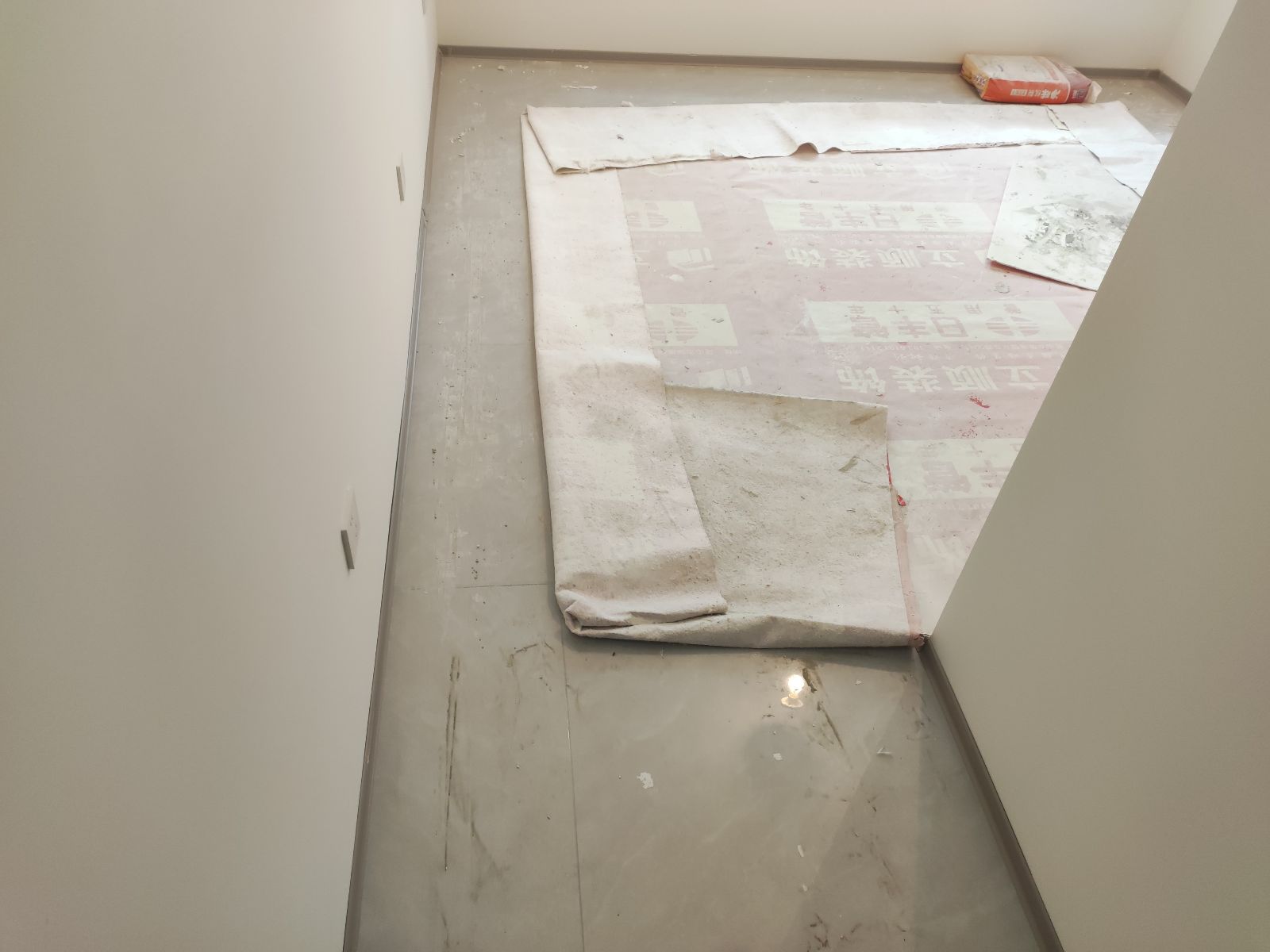 中国江苏省苏州市昆山市张浦凯旋名筑**栋**室