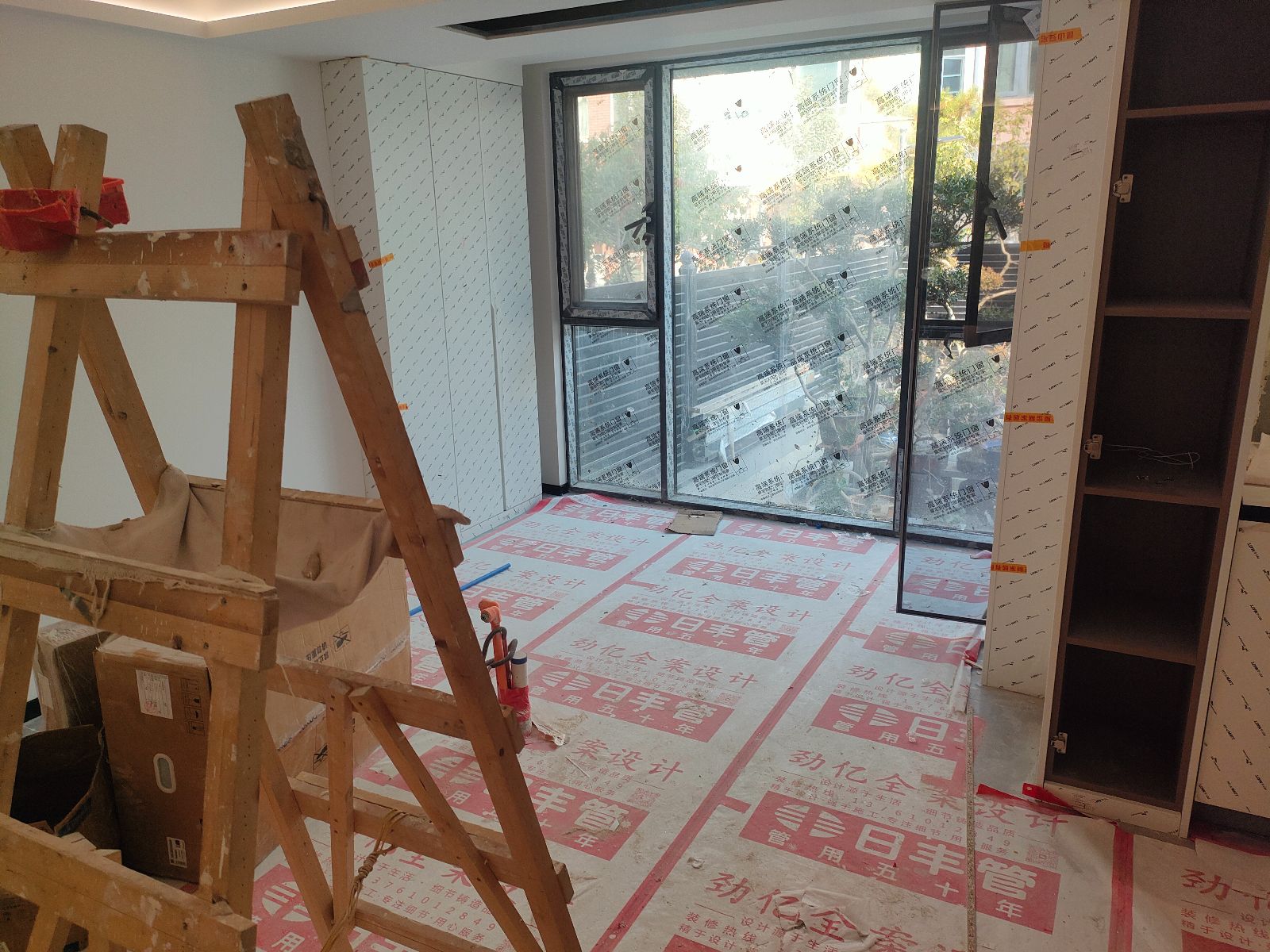 中国江苏省苏州市昆山市花桥国际华城**栋**室