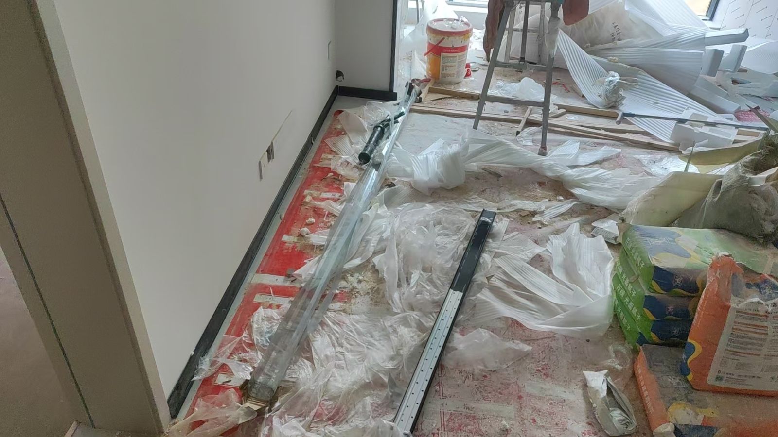 中国江苏省苏州市昆山市天逸华庭**栋**