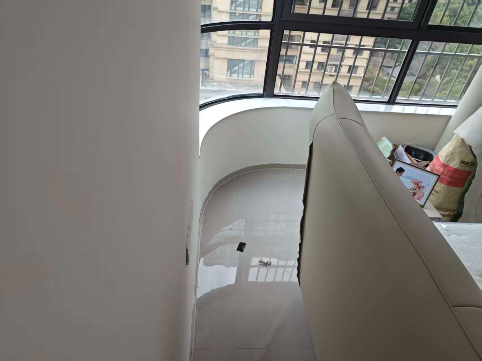 中国江苏省苏州市昆山市颐景园**栋**