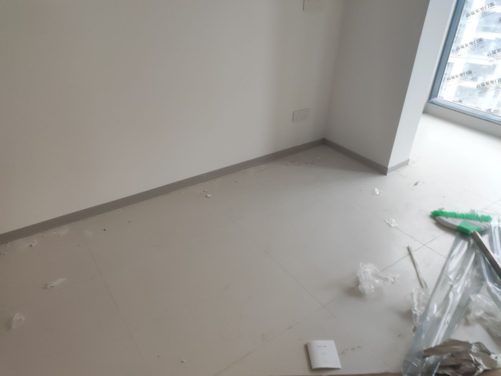 中国江苏省苏州市昆山市盛源佳苑**栋**