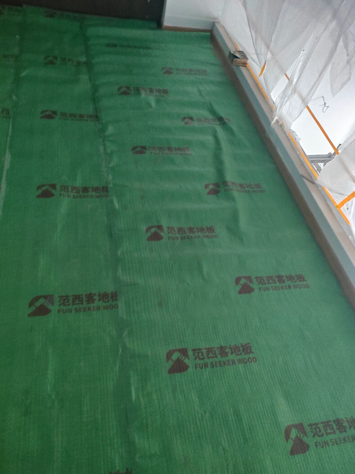 中国江苏省苏州市昆山市融柳大铁牛螺蛳粉(中创商业中心店)