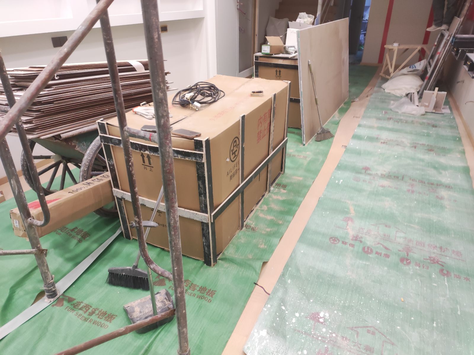 中国江苏省苏州市太仓市江苏省苏州市太仓市上海东路**-**号**-**室宝岛眼镜