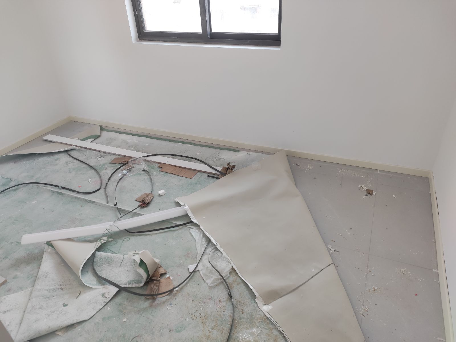 中国上海上海市嘉定区外冈丰苑**栋**