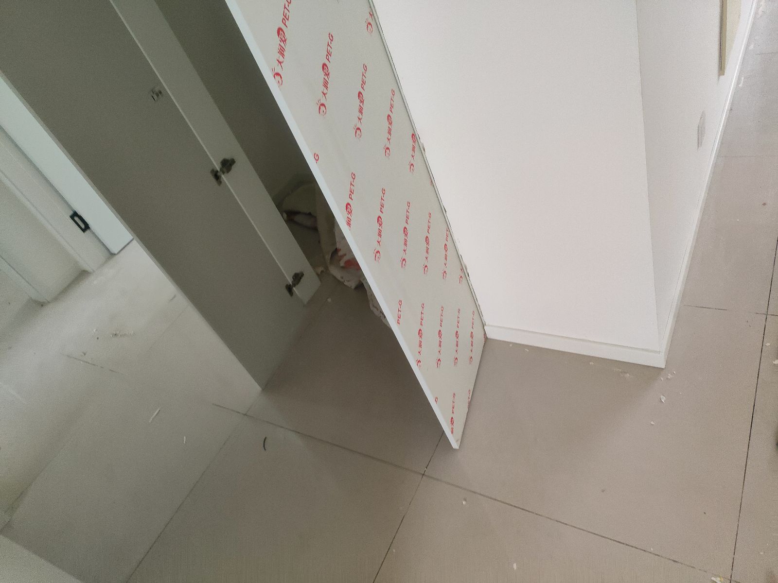 中国上海上海市嘉定区外冈景苑**栋**室