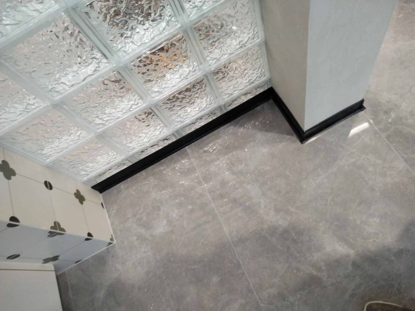 中国江苏省苏州市昆山市璀璨景园南区**号**