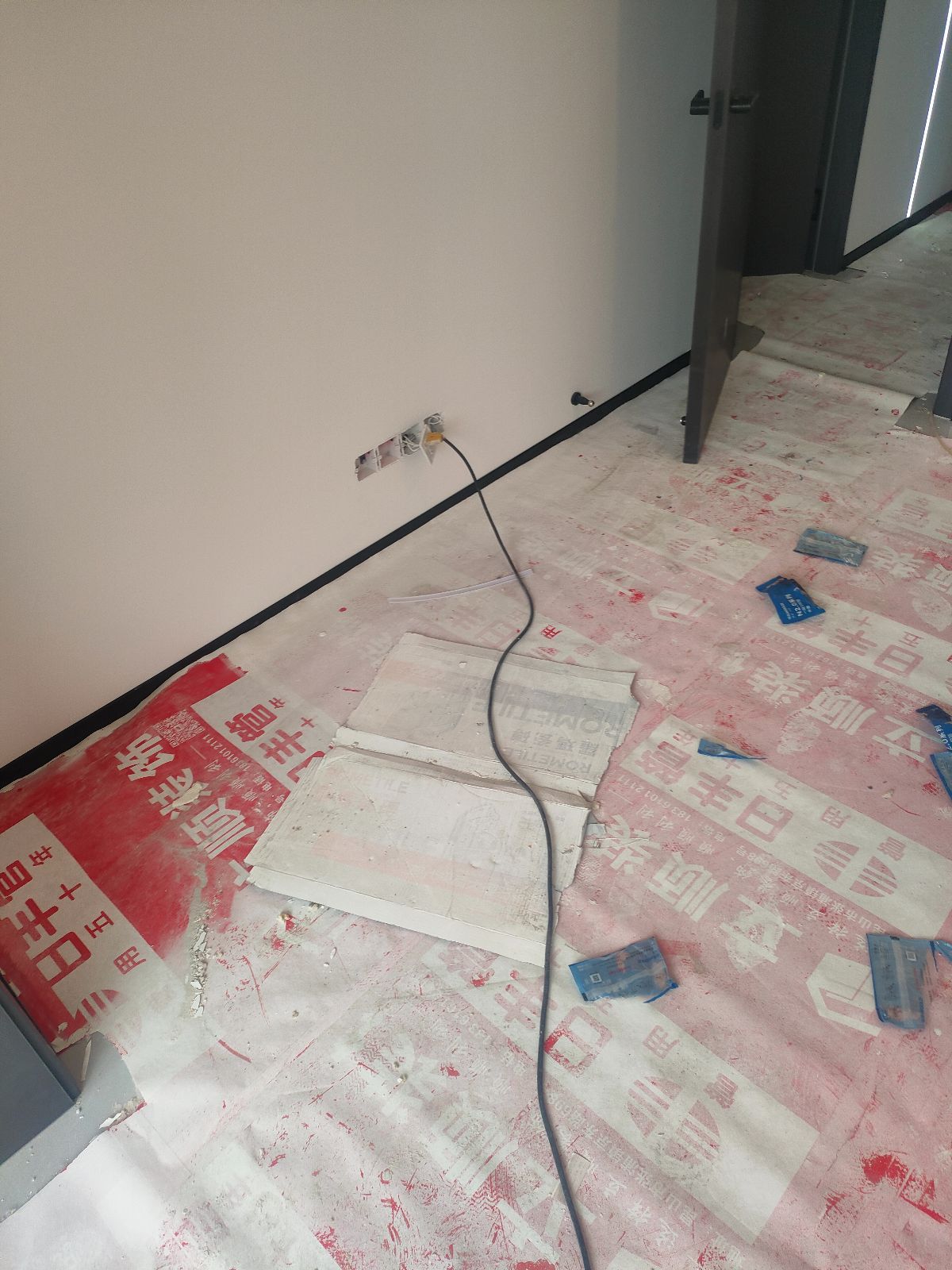 中国江苏省苏州市昆山市兰亭都荟**栋**室