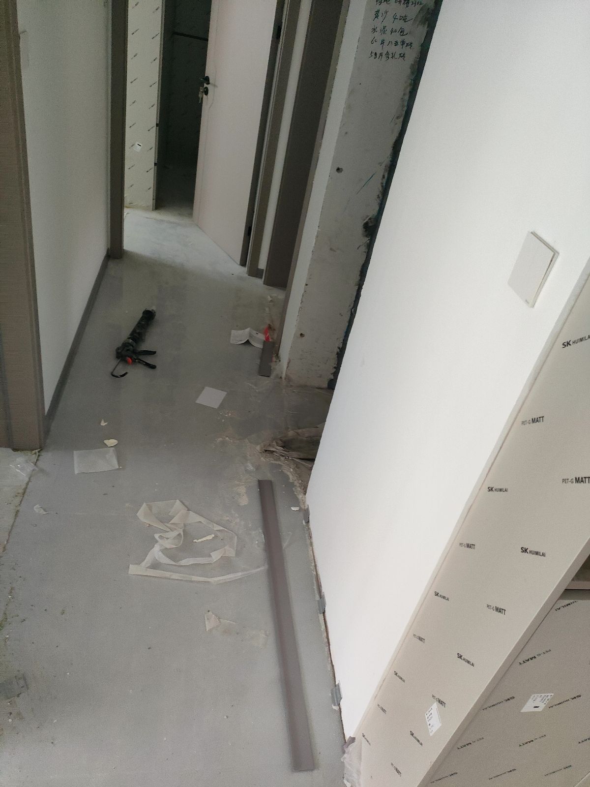 中国江苏省苏州市昆山市张浦绿地**栋**室
