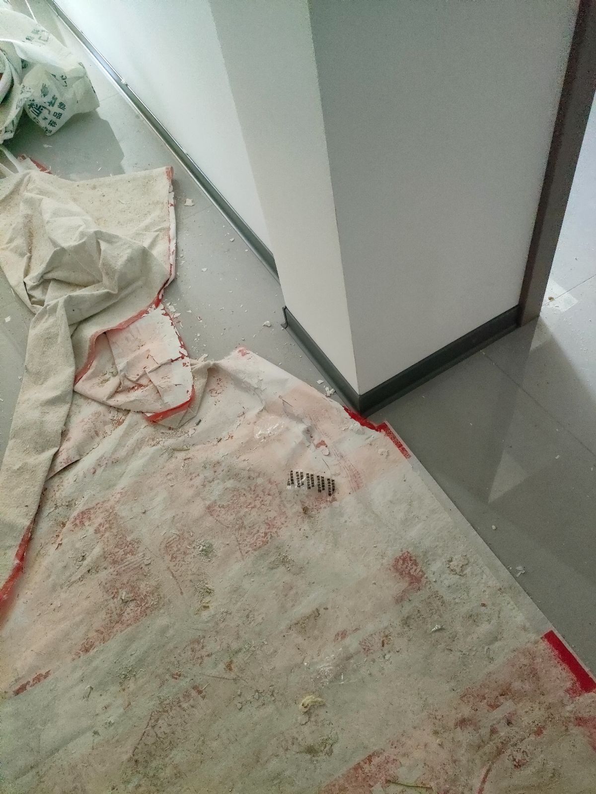 中国江苏省苏州市昆山市张浦舜江浅水湾**栋**室