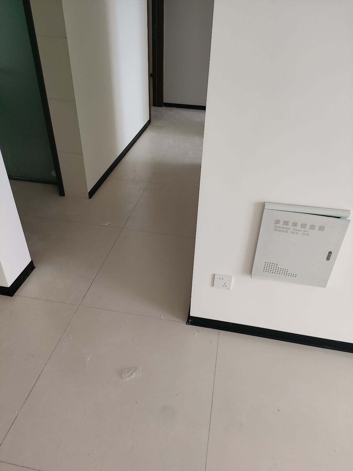 中国江苏省苏州市昆山市江南艺境秋苑**-栋**