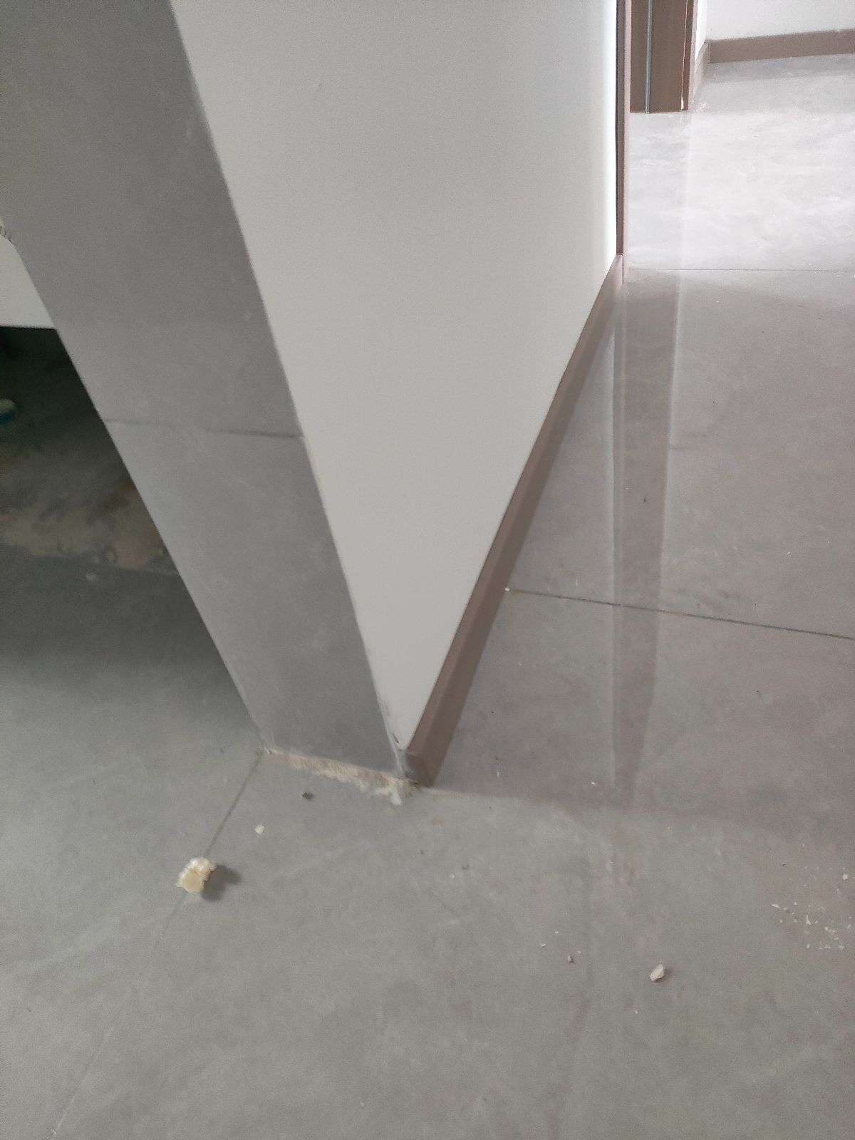 中国江苏省苏州市昆山市燕欣苑**号楼**